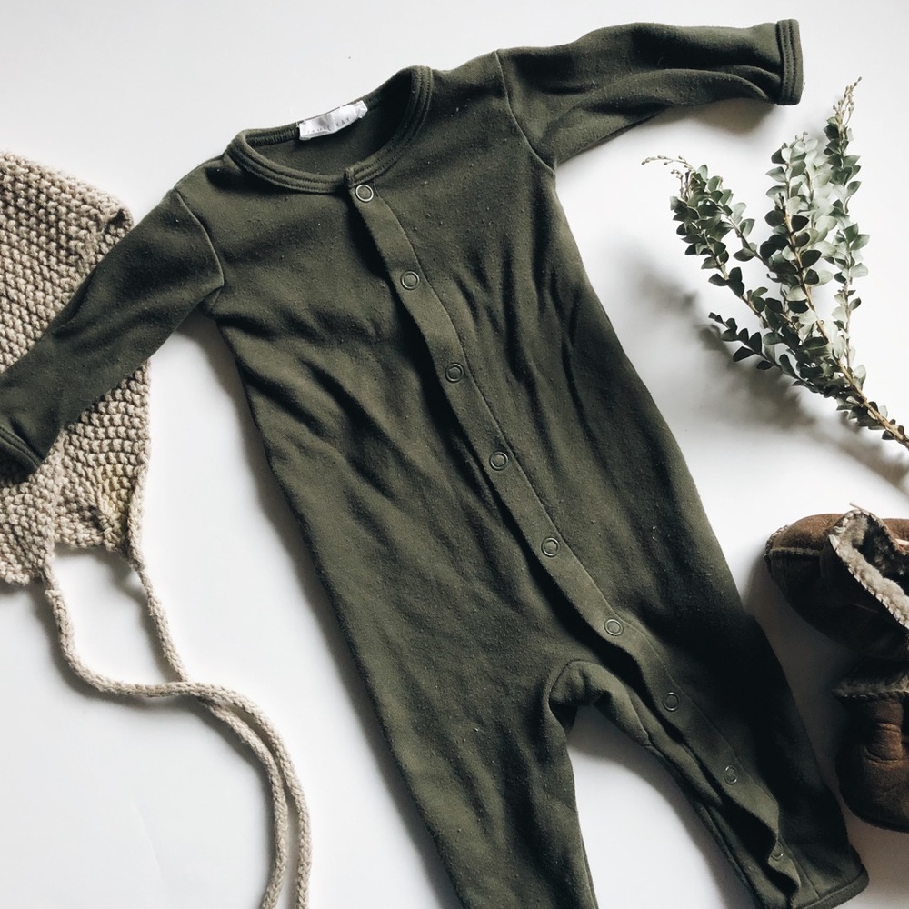 Jamie Kay Olive Green NB Onesie EUC